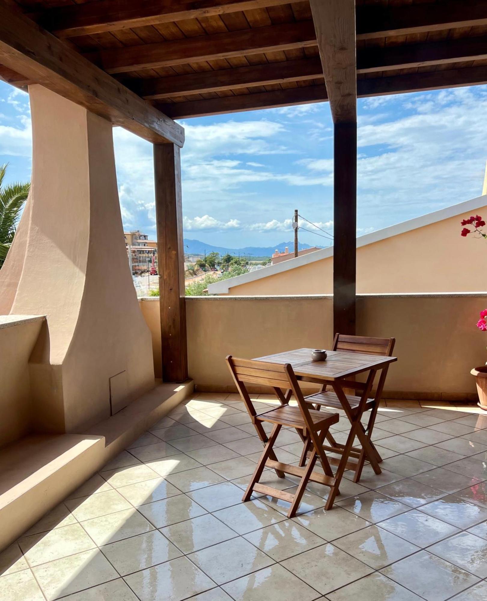 La Terrazza Olbia Exterior foto